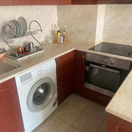 Pomorie Apartment *